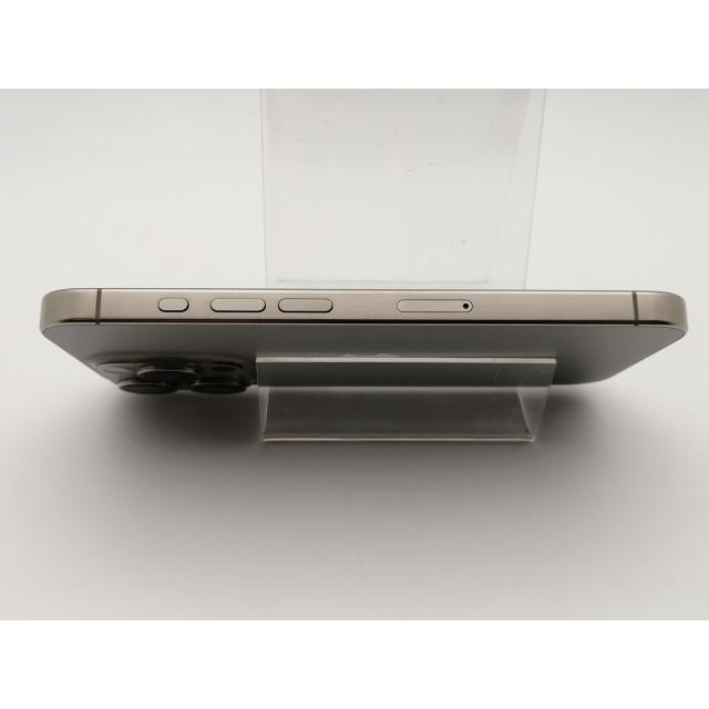 【中古】Apple 国内版 【SIMフリー】 iPhone 15 Pro 128GB ナチュラルチタニウム MTU93J/A【DS秋葉】保証期間１ヶ月【ランクB】の画像
