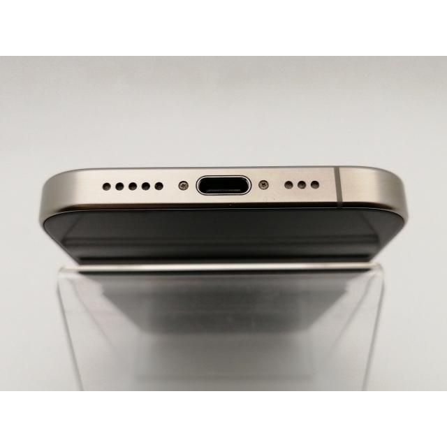 【中古】Apple 国内版 【SIMフリー】 iPhone 15 Pro 128GB ナチュラルチタニウム MTU93J/A【DS秋葉】保証期間１ヶ月【ランクB】の画像