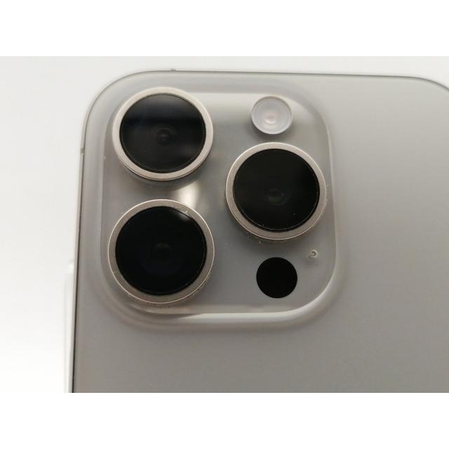 【中古】Apple 国内版 【SIMフリー】 iPhone 15 Pro 128GB ナチュラルチタニウム MTU93J/A【DS秋葉】保証期間１ヶ月【ランクB】の画像