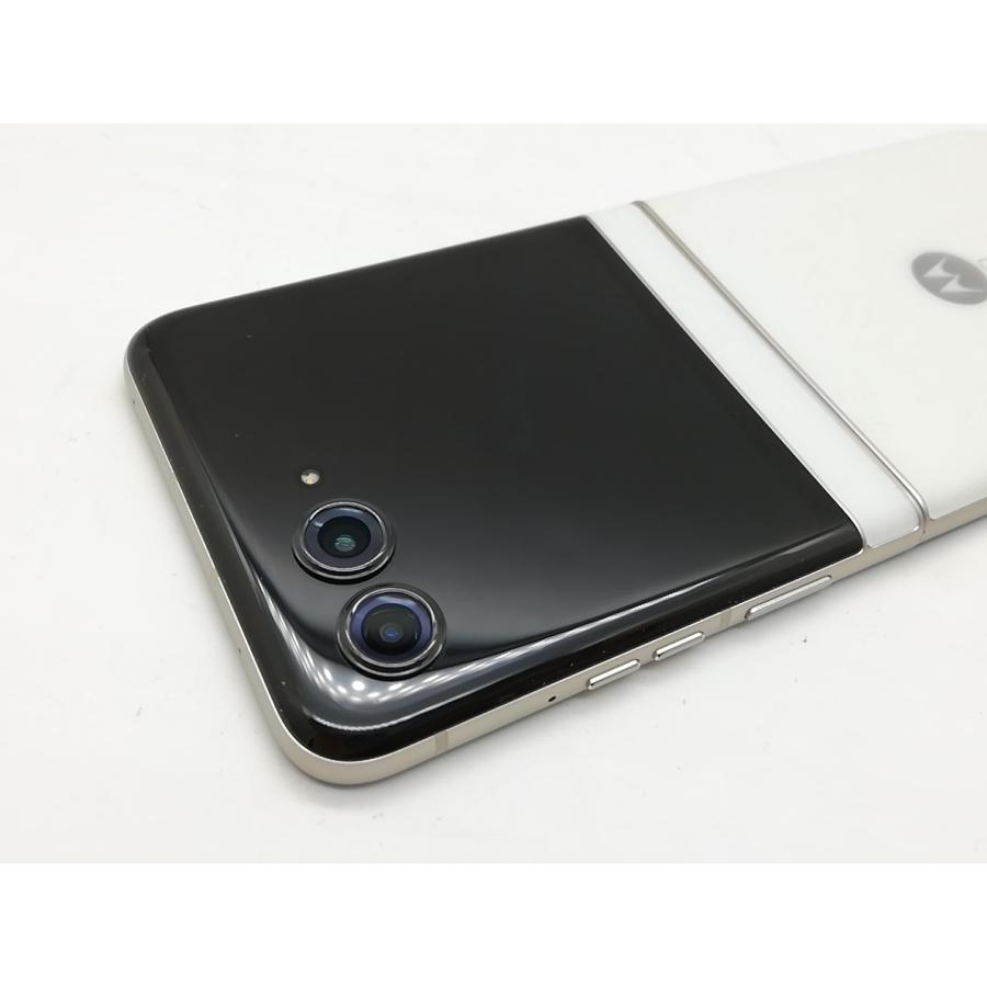 中古】MOTOROLA docomo 【SIMフリー】 motorola razr 50d ホワイト