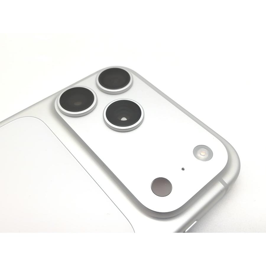 中古】Apple 国内版 【SIMフリー】 iPhone 17 Pro Max 1TB シルバー