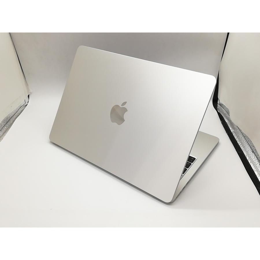 【中古】Apple MacBook Air 13インチ CTO (M3,2024) シルバー M3(CPU:8C/GPU:10C)/16G/512G【福岡天神】保証期間１ヶ月【ランクA】の画像