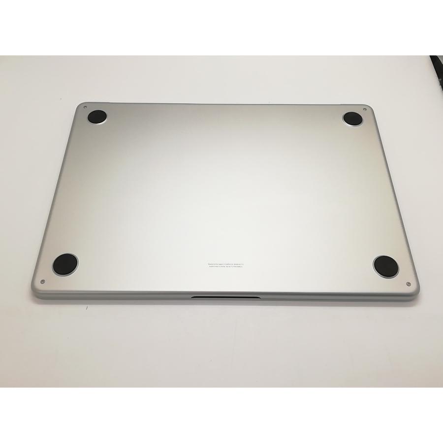 【中古】Apple MacBook Air 13インチ CTO (M3,2024) シルバー M3(CPU:8C/GPU:10C)/16G/512G【福岡天神】保証期間１ヶ月【ランクA】の画像