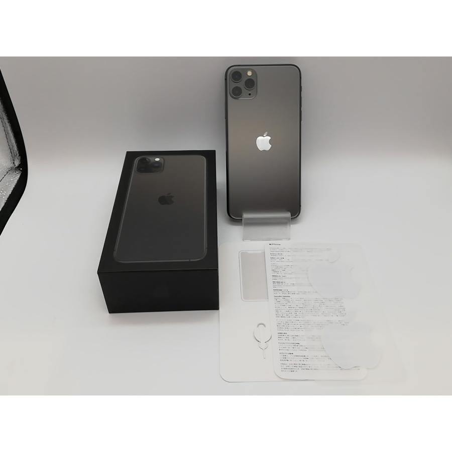 中古】Apple au 【SIMロック解除済み】 iPhone 11 Pro Max 64GB