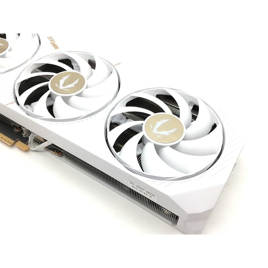 中古】ZOTAC ZOTAC GAMING GeForce RTX 5070 AMP White Edition ZT