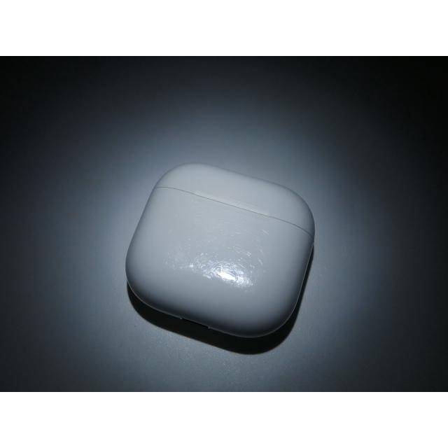 【中古】Apple AirPods 4 アクティブノイズキャンセリング搭載モデル MXP93J/A【宇田川】保証期間１ヶ月_4