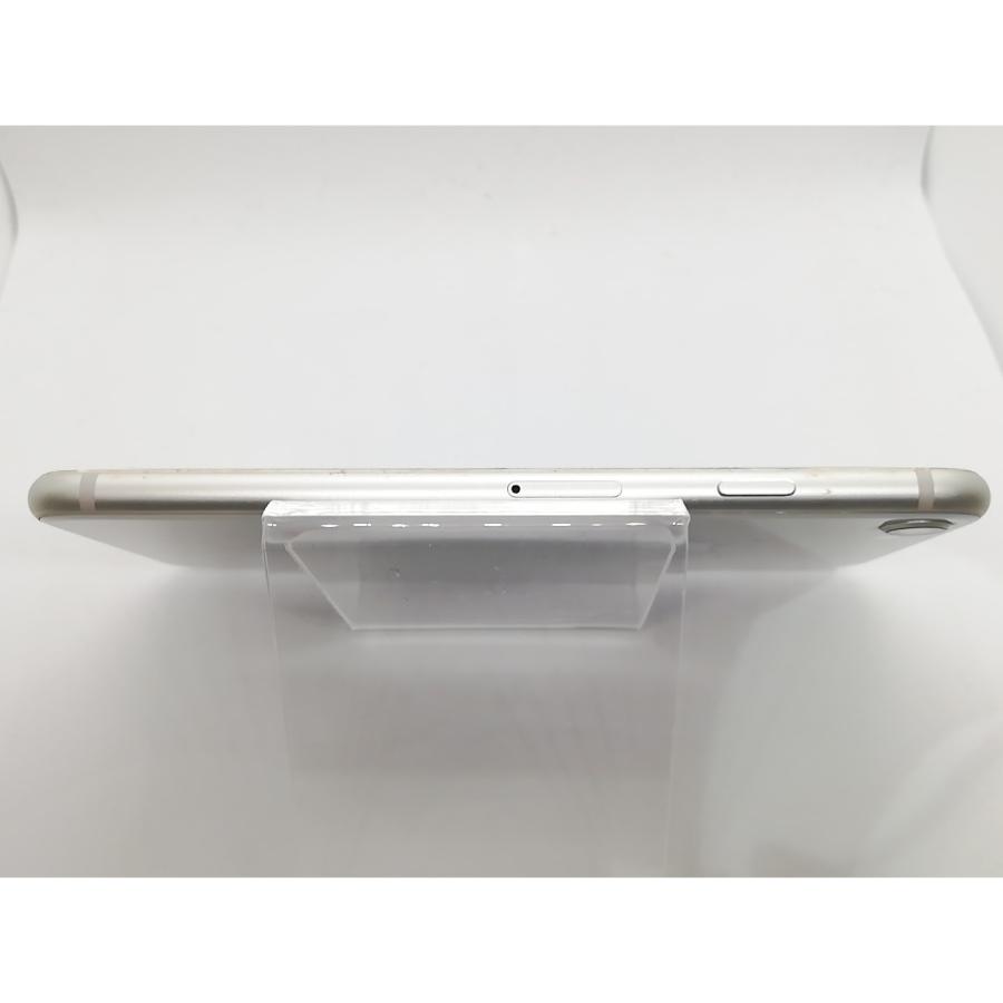 中古】Apple docomo 【SIMロック解除済み】 iPhone 8 64GB シルバー