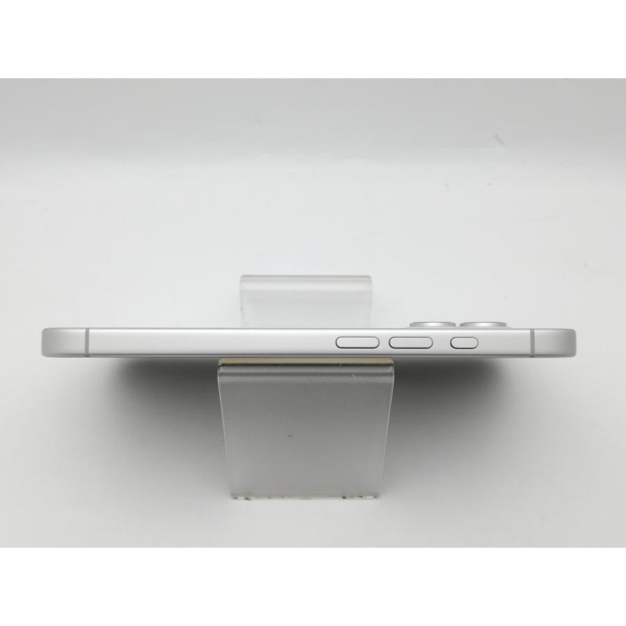 【中古】Apple 国内版 【SIMフリー】 iPhone 17 256GB ホワイト MG684J/A【中野】保証期間１ヶ月【ランクB】の画像