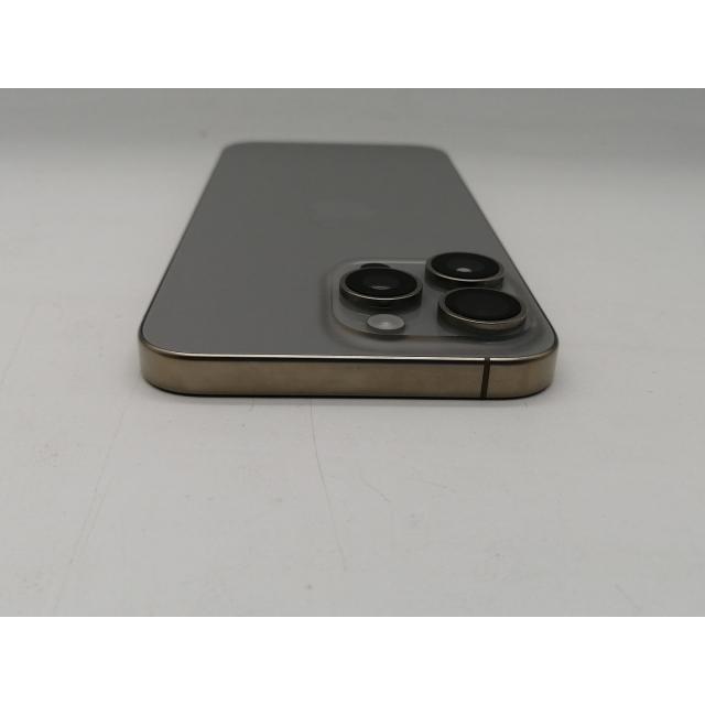 【中古】Apple 国内版 【SIMフリー】 iPhone 15 Pro Max 256GB ナチュラルチタニウム MU6R3J/A【吉祥寺】保証期間１ヶ月【ランクA】の画像