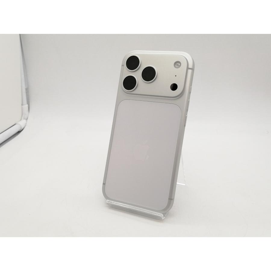 中古】Apple 国内版 【SIMフリー】 iPhone 17 Pro 256GB シルバー
