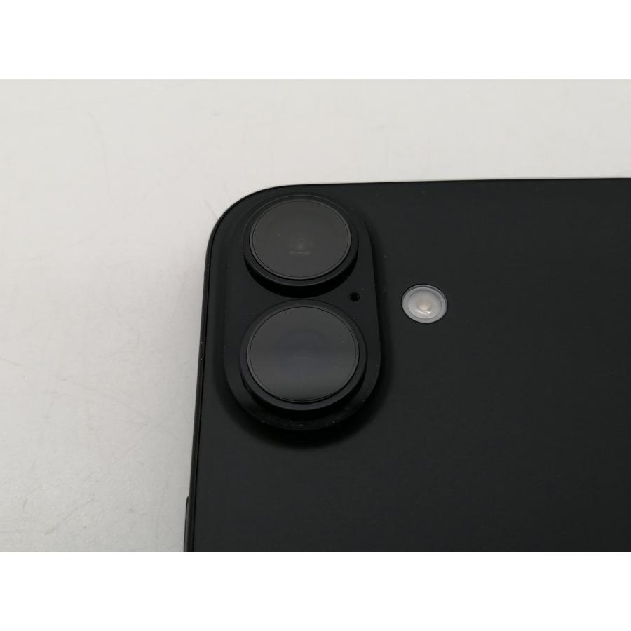 【中古】Apple 国内版 【SIMフリー】 iPhone 16 Plus 128GB ブラック MXVA3J/A【新宿東口】保証期間１ヶ月【ランクA】の画像