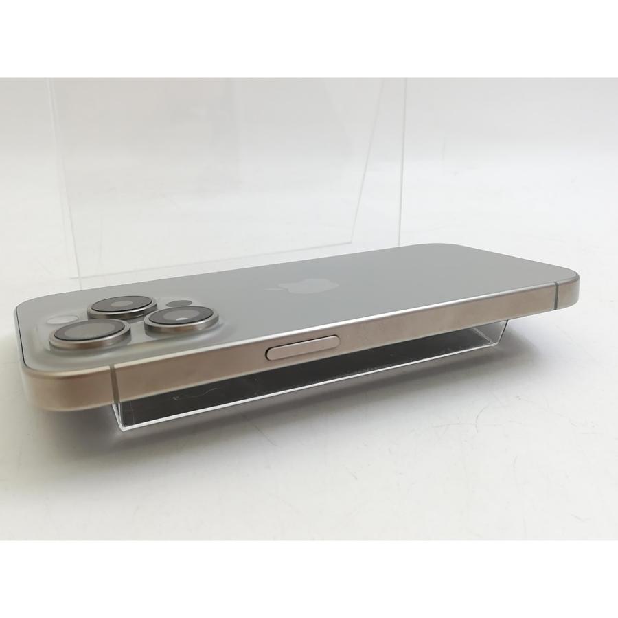 【中古】Apple 国内版 【SIMフリー】 iPhone 15 Pro 256GB ナチュラルチタニウム MTUF3J/A【大宮東口】保証期間１ヶ月【ランクB】の画像