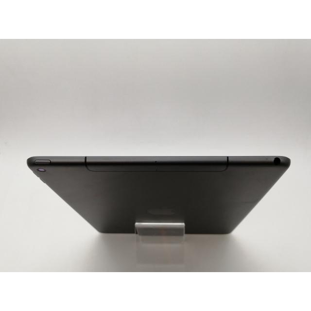 中古】Apple docomo 【SIMロック解除済み】 iPad Air（第3世代/2019