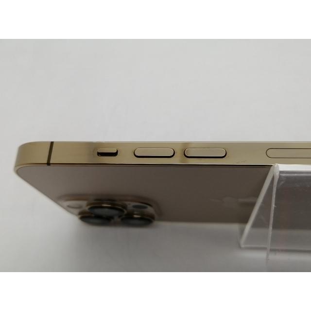 【中古】Apple SoftBank 【SIMフリー】 iPhone 13 Pro 256GB ゴールド MLUQ3J/A【札幌南2条】保証期間１週間【ランクC】の画像