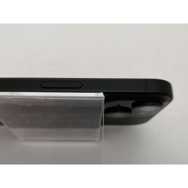 【中古】Apple SoftBank 【SIMフリー】 iPhone 15 128GB ブラック MTMH3J/A【札幌南2条】保証期間１ヶ月【ランクB】の画像