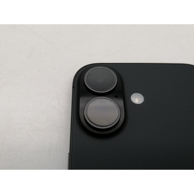中古】Apple au 【SIMフリー】 iPhone 17 256GB ブラック MG674J/A