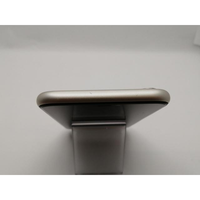 中古】Apple 国内版 【SIMフリー】 iPhone 11 64GB ホワイト MHDC3J/A