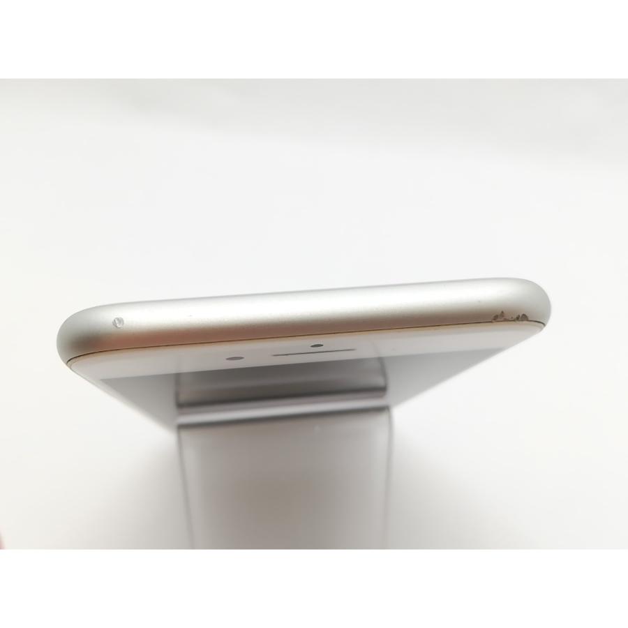 中古】Apple docomo 【SIMロック解除済み】 iPhone 8 64GB シルバー
