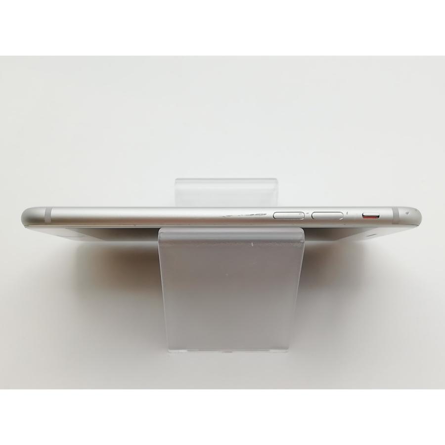 中古】Apple docomo 【SIMロック解除済み】 iPhone 8 64GB シルバー 