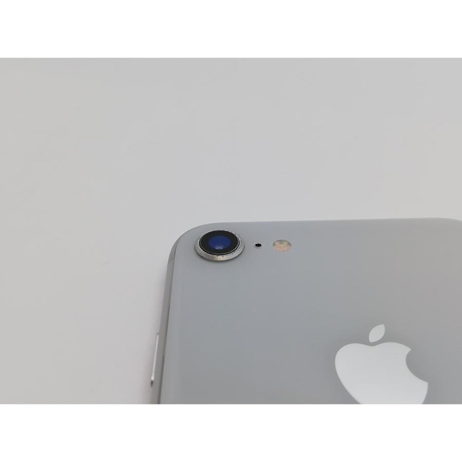 中古】Apple docomo 【SIMロック解除済み】 iPhone 8 64GB シルバー