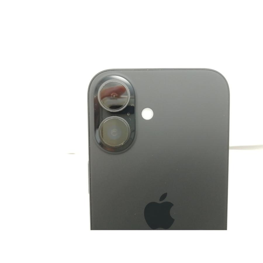 【中古】Apple docomo 【SIMフリー】 iPhone 16 128GB ブラック MYDQ3J/A【川越クレアモール】保証期間１ヶ月【ランクB】の画像