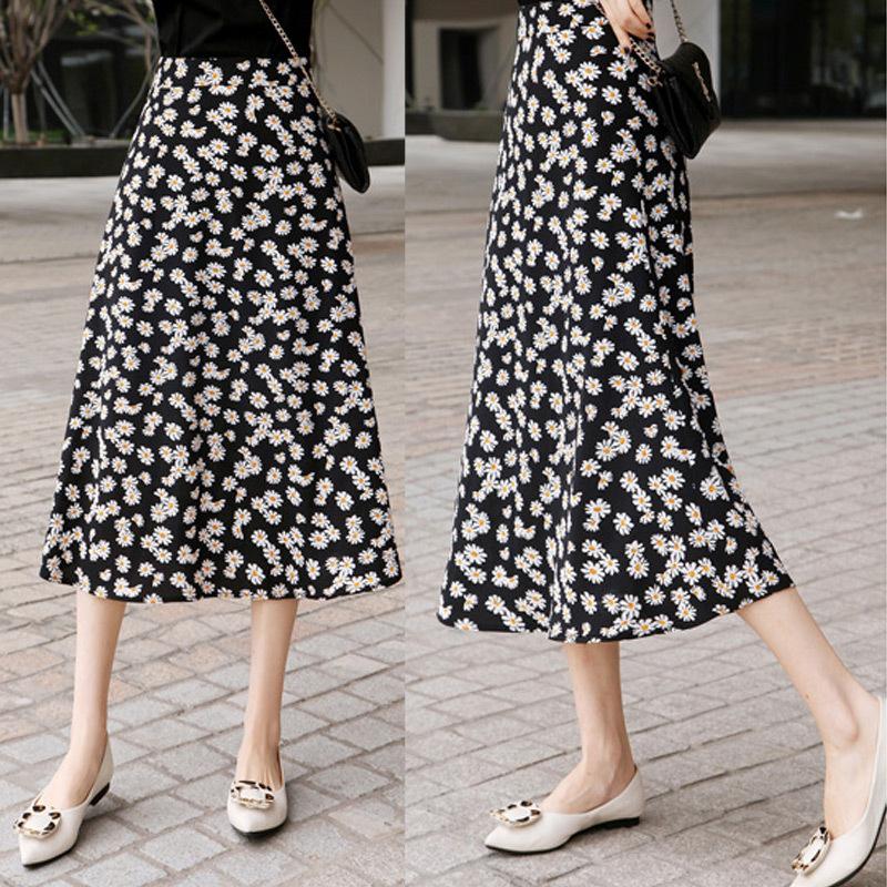 TELMA 美しい大輪の花　ロングスカート　36 新品未使用 上品に決まる】配色パイピングレーススカート【美人百花掲載