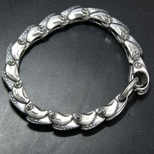 DRAGON HEAD NICKLE BRACELET [涼邑零 劇中使用]