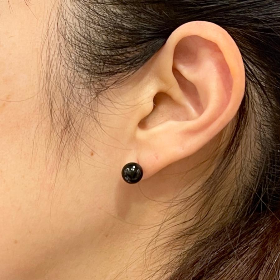 プラチナピアス ジェット スタッドピアス 8mm珠 pt900 仏具 黒色 プラチナピアス ジェット スタッドピアス 8mm珠 pt900 仏具 黒色