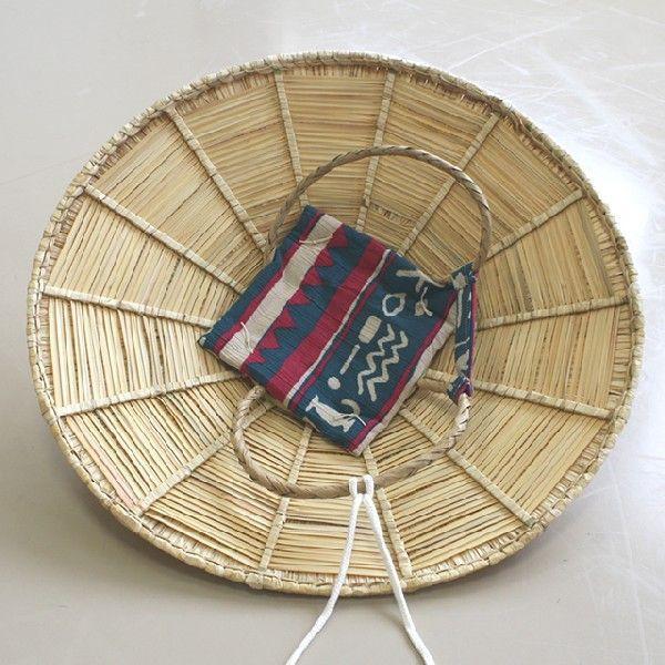 菅笠（すげがさ）8寸（約51cm）裏地付、ひも付き 天然すげ使用 伝統工芸品 頭との接続部が座布団 爆買 : 株式会社ジャパンアイウェア ...