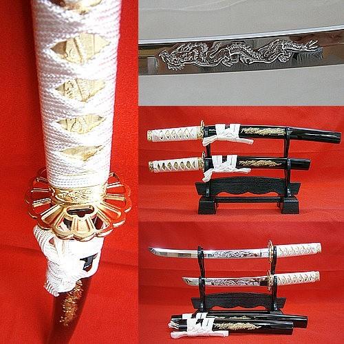 日本刀・竜刀2本セット（刀身竜入り・刀掛け台付）刀飾り 模造刀 美術