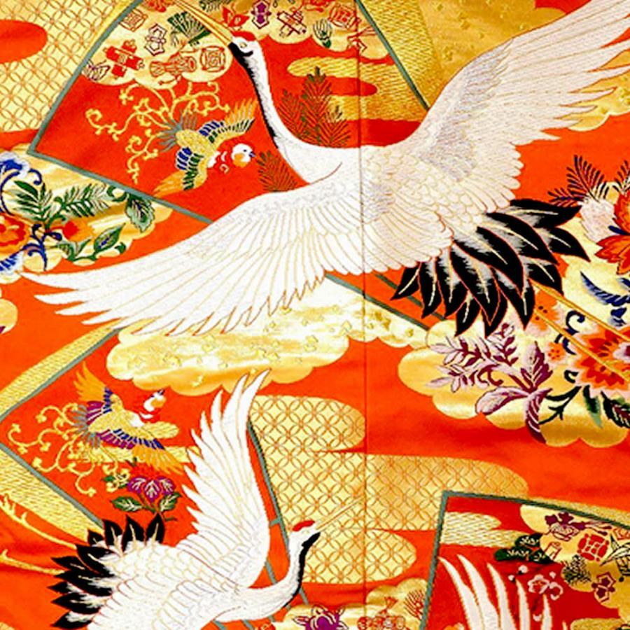 鶴と花の刺繍 錦翔 色打掛 婚礼 和装 花嫁衣裳 豪華 華やか