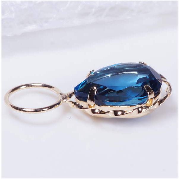 K18 ブルートパーズチャーム K18 2ct ロンドンブルートパーズ チャーム ペアシェイプ 18金