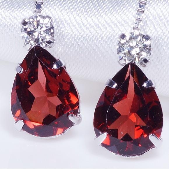 ガーネット ダイヤ スイング ピアス ペアシェイプ ティア