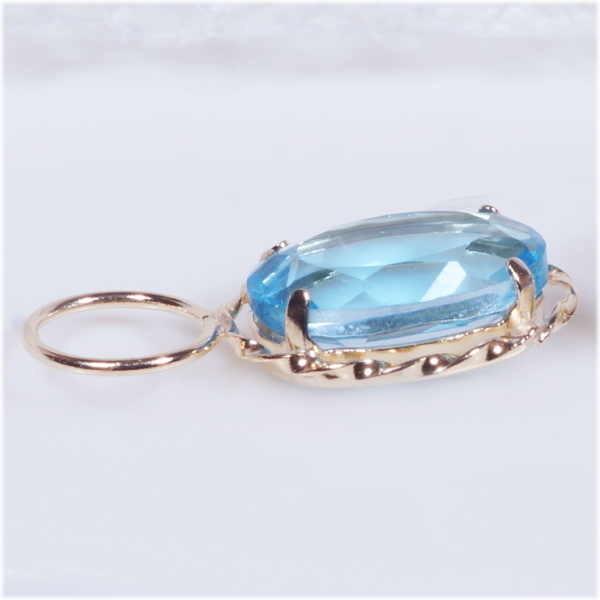 K18 2.8ct ブルートパーズチャーム オーバル 18金 （ピアス 