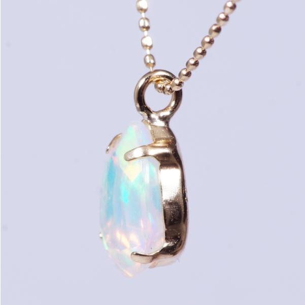 K18 0.6ct オパールペンダント ペアシェイプ 18金 45cmフリー