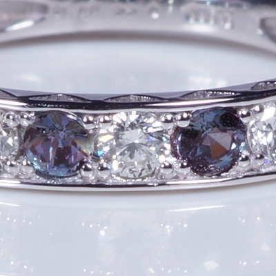 PT 0.4ct アレキサンドライトリング ダイヤ 0.3ct プラチナ : アイラブ 