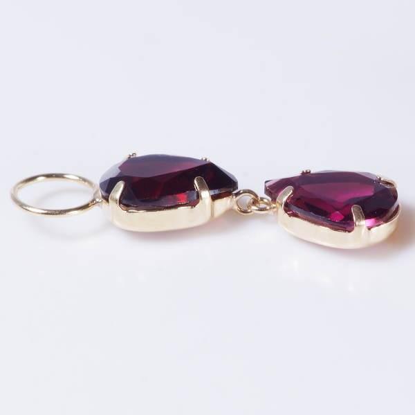 K18 4.8ct ガーネットチャーム ペアシェイプ ワンペア 18金（ピアス