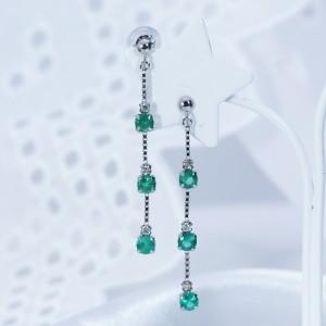 K18WG 0.6ct エメラルドピアス ダイヤ 0.08ct 3ストーン 18金 ホワイト 