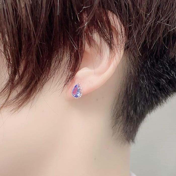 ティファニー命名タンザナイト】K18WG 1.8ct タンザナイトピアス ペア 