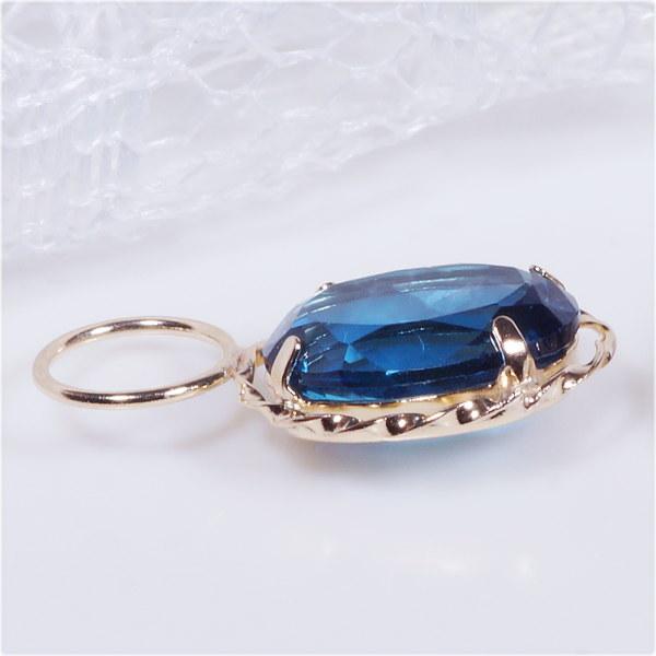 K18 ブルートパーズチャーム K18 2.8ct ロンドンブルートパーズチャーム オーバル 18金