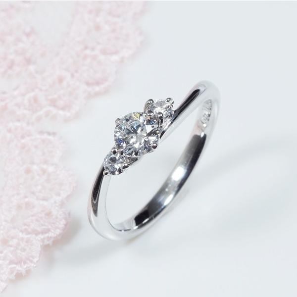 高品質３exシリーズ プラチナダイヤモンドデザインリング 自分へのご褒美に またプレゼントにもおすすめ 記念に残るジュエリーをどうぞ R 高品質３exシリーズ 婚約リング 婚約リング 4月誕生石 ファッション R ジャパンゴールドジュエリー