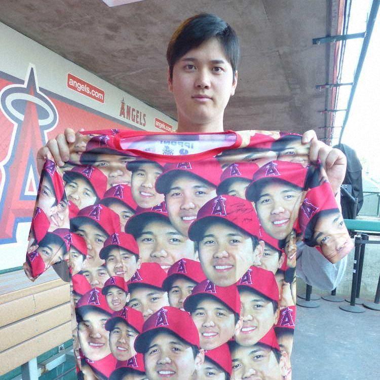 国内最大規模のショップ 非売品 大谷翔平 エンジェルス 顔だらけ Tシャツ XL と クッションのセット 球場配布品 男性に人気! -acelerando.com.ec 国内最大規模のショップ 非売品 大谷翔平 エンジェルス 顔だらけ Tシャツ XL と クッションのセット 球場配布品 男性に人気! -acelerando.com.ec