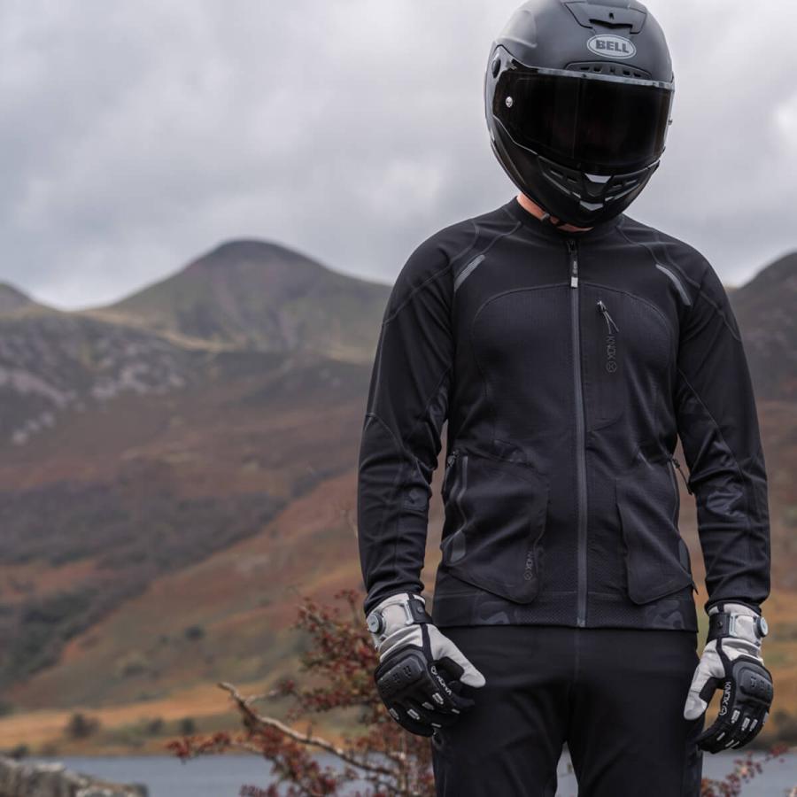 KNOX アクションプロ　ブラック インナープロテクター Amazon.co.jp: [ノックス] バイク用 シャツ インナープロテクター