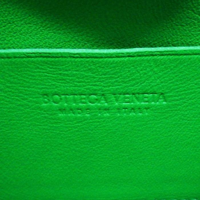 ボッテガ・ヴェネタ BOTTEGA VENETA ショルダーバッグ キャンディ カセット 666688 VMAY1 3722 パラキート レザー ゴーの画像