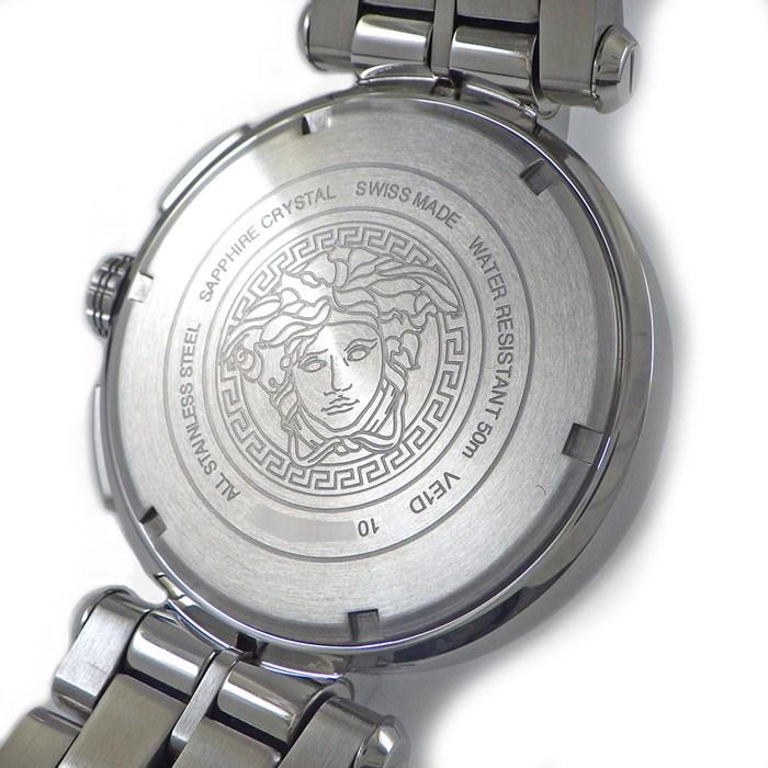 ヴェルサーチェ VERSACE 腕時計 アイオン VE1D01019 デイト クロノグラフ スモールセコンド ブラック文字盤 SS クオーツアナログ 【中古】 ヴェルサーチェ VERSACE 腕時計 アイオン VE1D01019 デイト クロノ