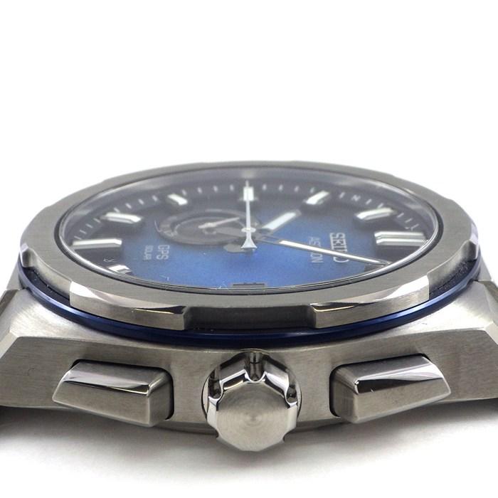 セイコー SEIKO 腕時計 アストロン ネクスター SBXD023/3X62-0AE0 デイト パワーリザーブ表示 機内モード 夜光インデックス 夜の画像