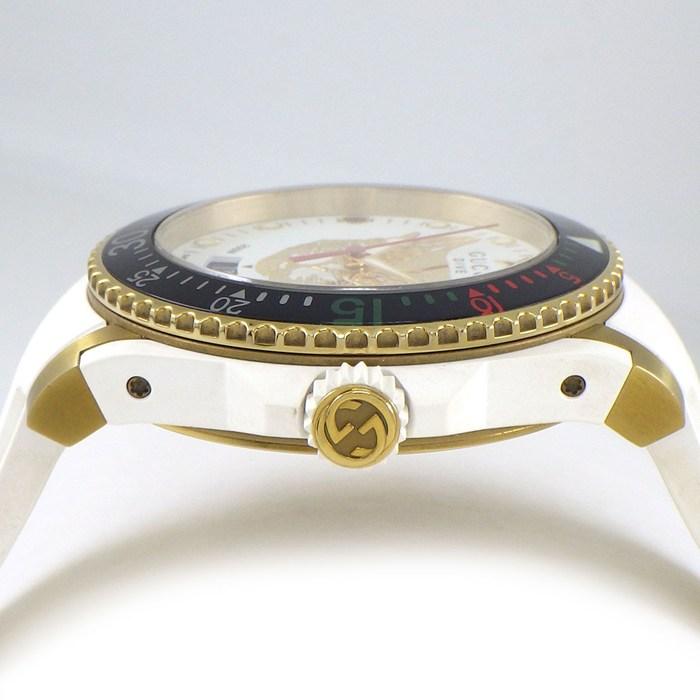 GUCCI（グッチ） 腕時計 ダイブ 136.3/YA136322 キャット ホワイト文字