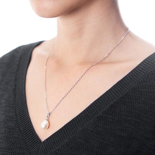 池蝶本真珠ネックレス「彩輝珠」3点セット 9〜10.5mm 　真珠　パール　ネックレス　イヤリング　ピアス　ペンダント　冠婚葬祭 彩輝珠