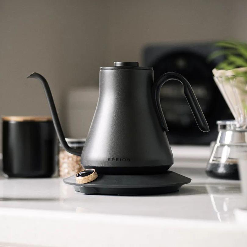 【新品未使用】EPEIOS ドリップケトル ブラック バリスタも納得のケトル EPEIOS Drip Kettle | ドリップケトル