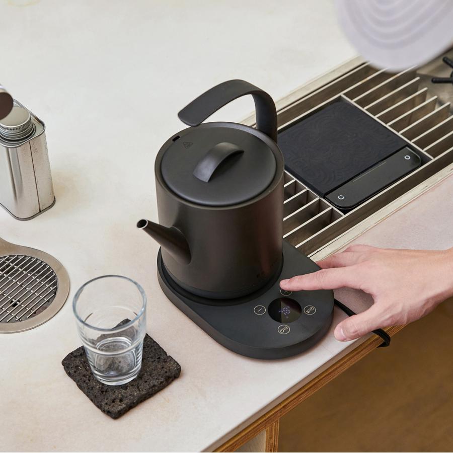 キュアメルル】EPEIOS 電気ケトル ブラック Amazon | エペイオス